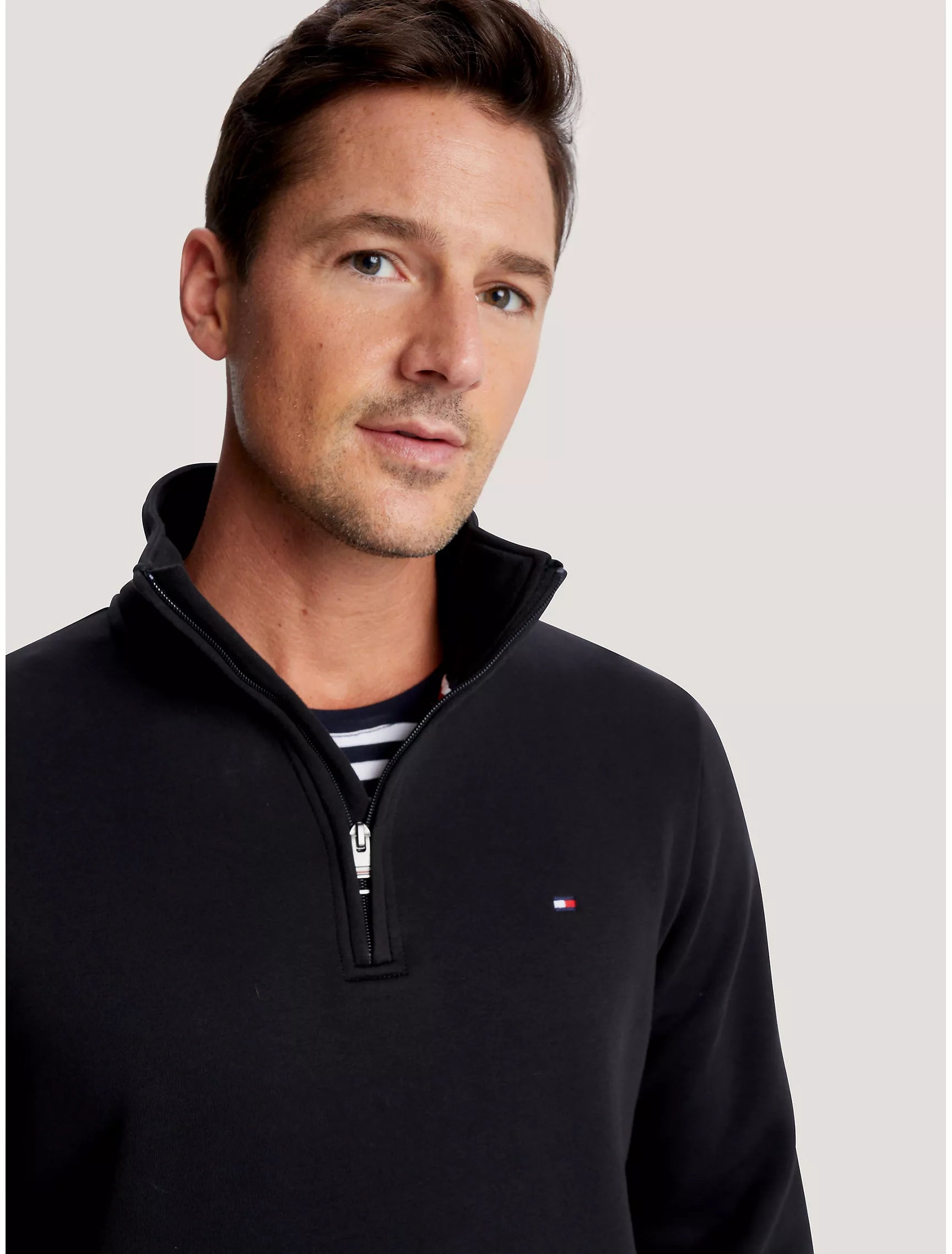 Sweater Tommy Hilfiger- Negro