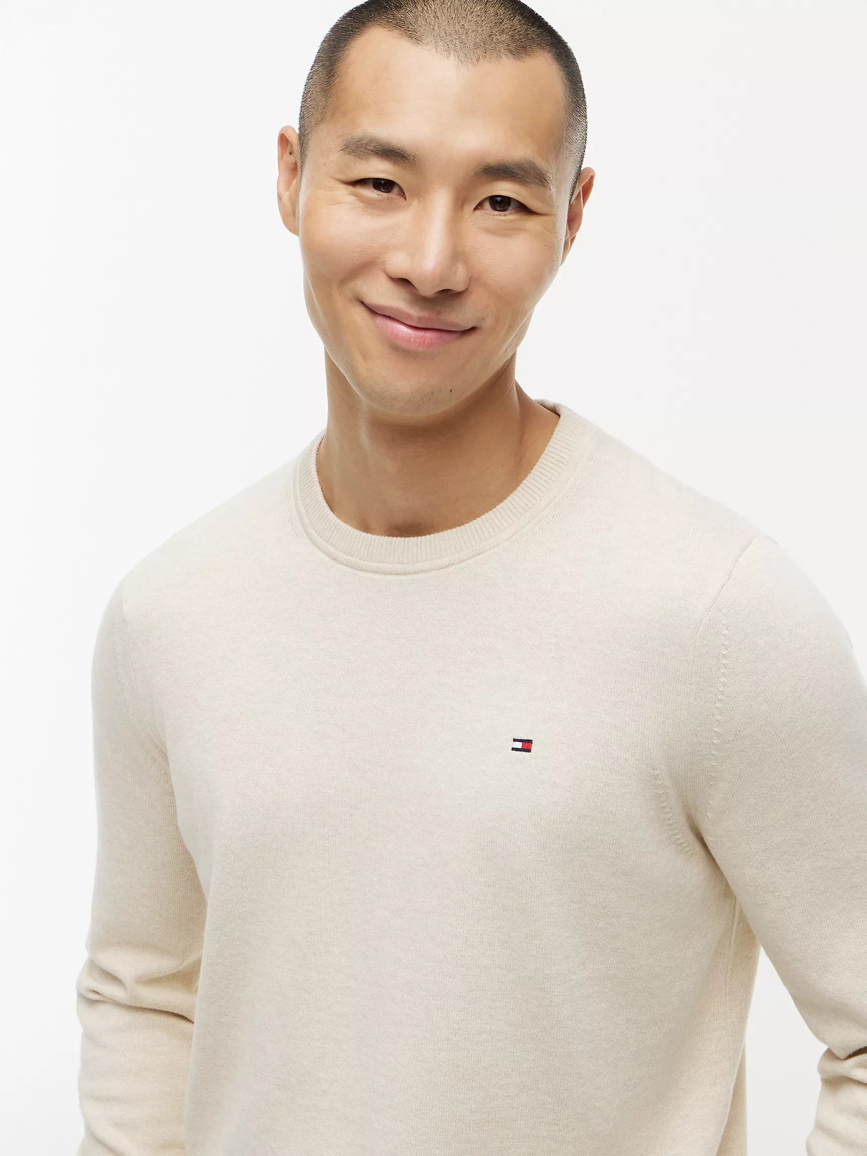Sweater clásico cuello redondo Tommy Hilfiger - Crema