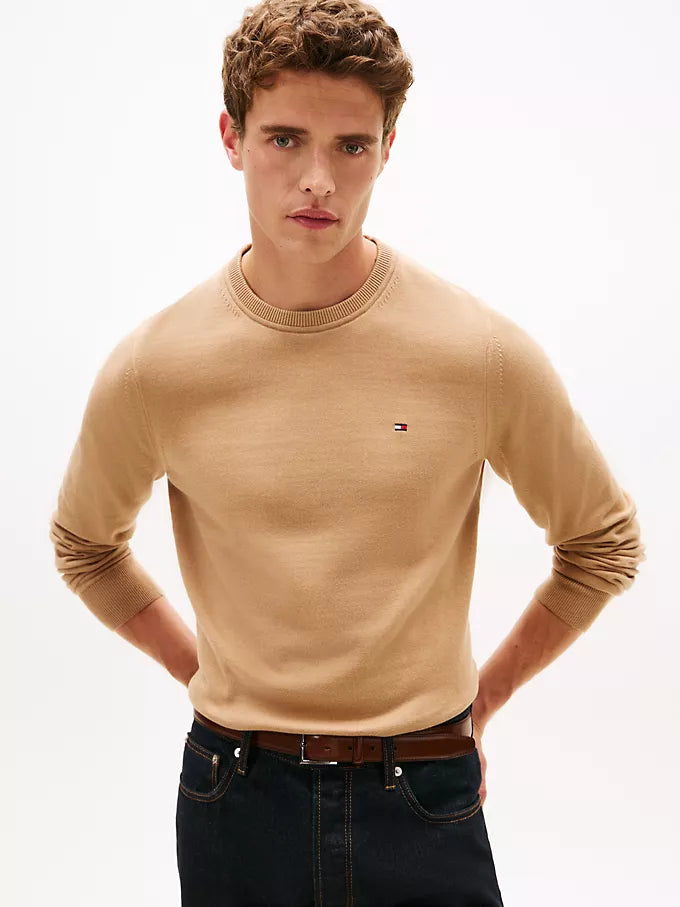 Sweater clásico cuello redondo Tommy Hilfiger - Camel