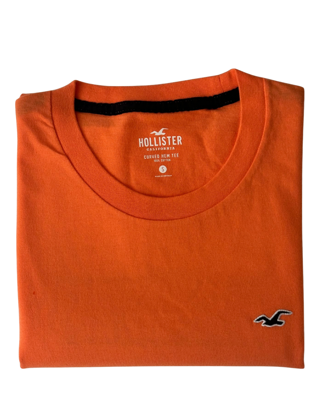 Camiseta básica Hollister color anaranjado con basta curvada