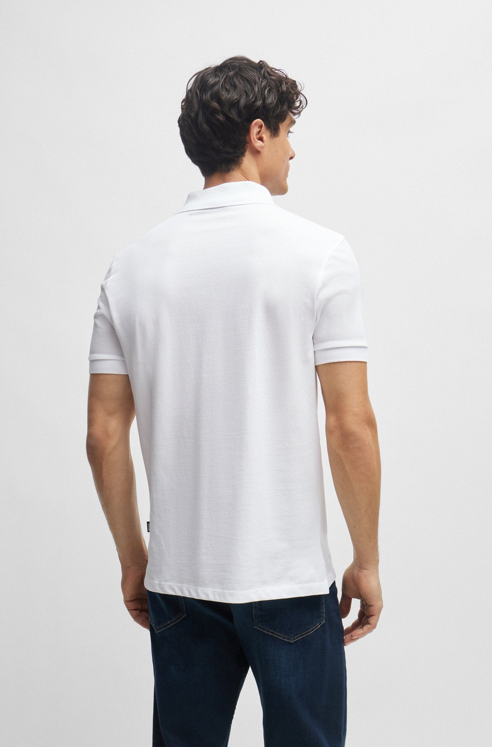 Camiseta con cuello Boss- Logo Bordado